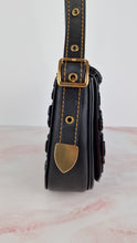 Load image into Gallery viewer, Coach 1941 Saddle 23 Bag in Black & Burgundy Tea Roses Appliqué Crossbody Shoulder Bag - Coach 38195