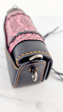 Load image into Gallery viewer, Coach 1941 Dinkier with Whipstitch Snake Trim in Black Smooth Leather With Pink Snakeskin - Crossbody Bag Clutch Mini Dinky - Coach 86819