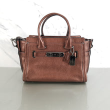 Load image into Gallery viewer, Coach Swagger 27 Bronze 34816 Handbag Metallic