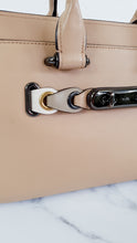 Load image into Gallery viewer, Coach Swagger 27 in Beechwood Glovetanned Leather with Link Detail - Coach 21351