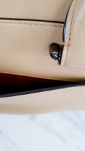 Load image into Gallery viewer, Coach Swagger 27 in Beechwood Glovetanned Leather with Link Detail - Coach 21351