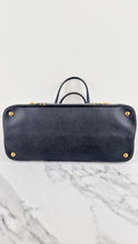Load image into Gallery viewer, Prada Saffiano Cuir Handbag in Black Leather with Gold Studs - Handbag Prada BN2753