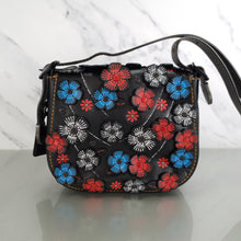 Load image into Gallery viewer, Coach 1941 Saddle 23 Tea Rose Applique red white blue 38195