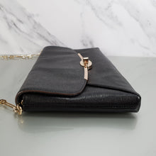 Load image into Gallery viewer, 25240 Coach Madison Textured Leather black clutch chain