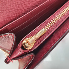 Load image into Gallery viewer, Coach Marlow REd metallic crossgrain leather bag
