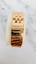Load image into Gallery viewer, Breitling for Bentley Flying B Date 18K Rose Gold Watch MOP Full Set Box & Papers R16362