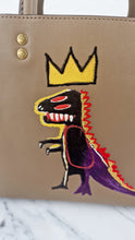 Load image into Gallery viewer, Coach x Jean-Michel Basquiat Rogue 25 Pez Dispenser Dinosaur Bag in Elm Leather &amp; Suede - Handbag Crosbody Shoulder Bag in Taupe Beechwood Coach 6889
