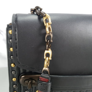Coach Swagger Shoulder Bag Quilted LEather Rivets 25483