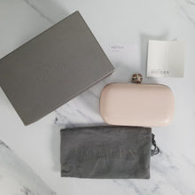 Load image into Gallery viewer, Alexander Mcqueen 236715 000926 Skull Box Clutch Nude Pink nappa leather handbag
