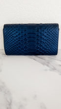 Load image into Gallery viewer, Coach 1941 Snake Embossed Metallic Dark Blue Leather Crossbody Bag Clutch with Gold Chain
