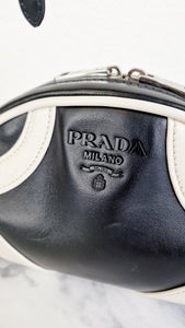 Prada Bowling Bag in Black & White Smooth Leather Resort 2020 - Crossbody Bag - Prada 1BH140