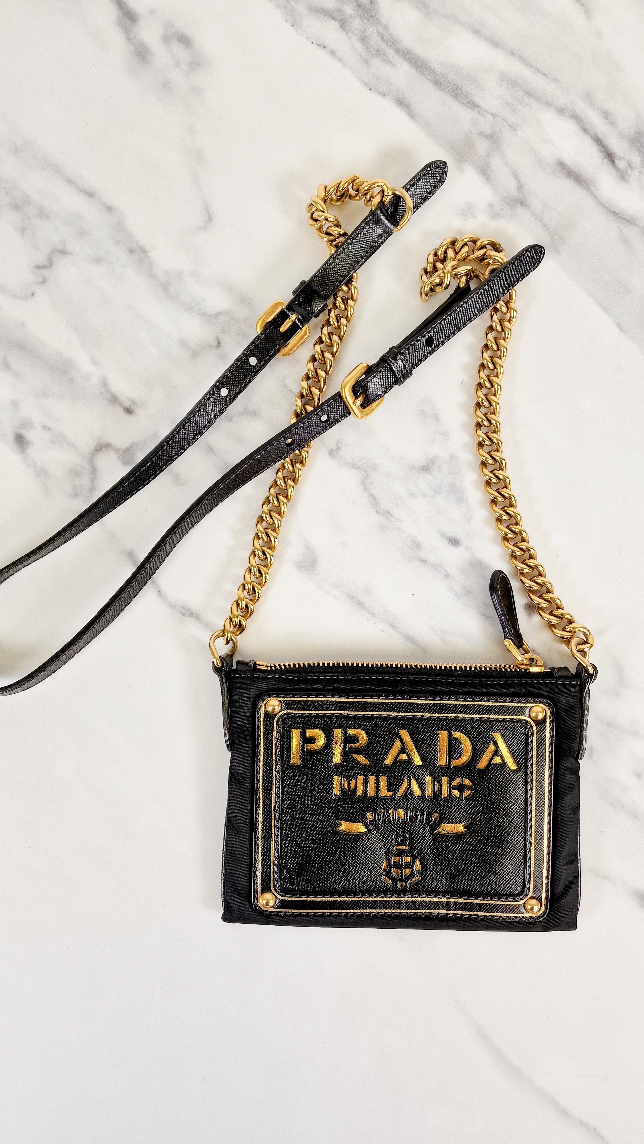 vintage PRADA ビッグロゴ クロスボディバッグ