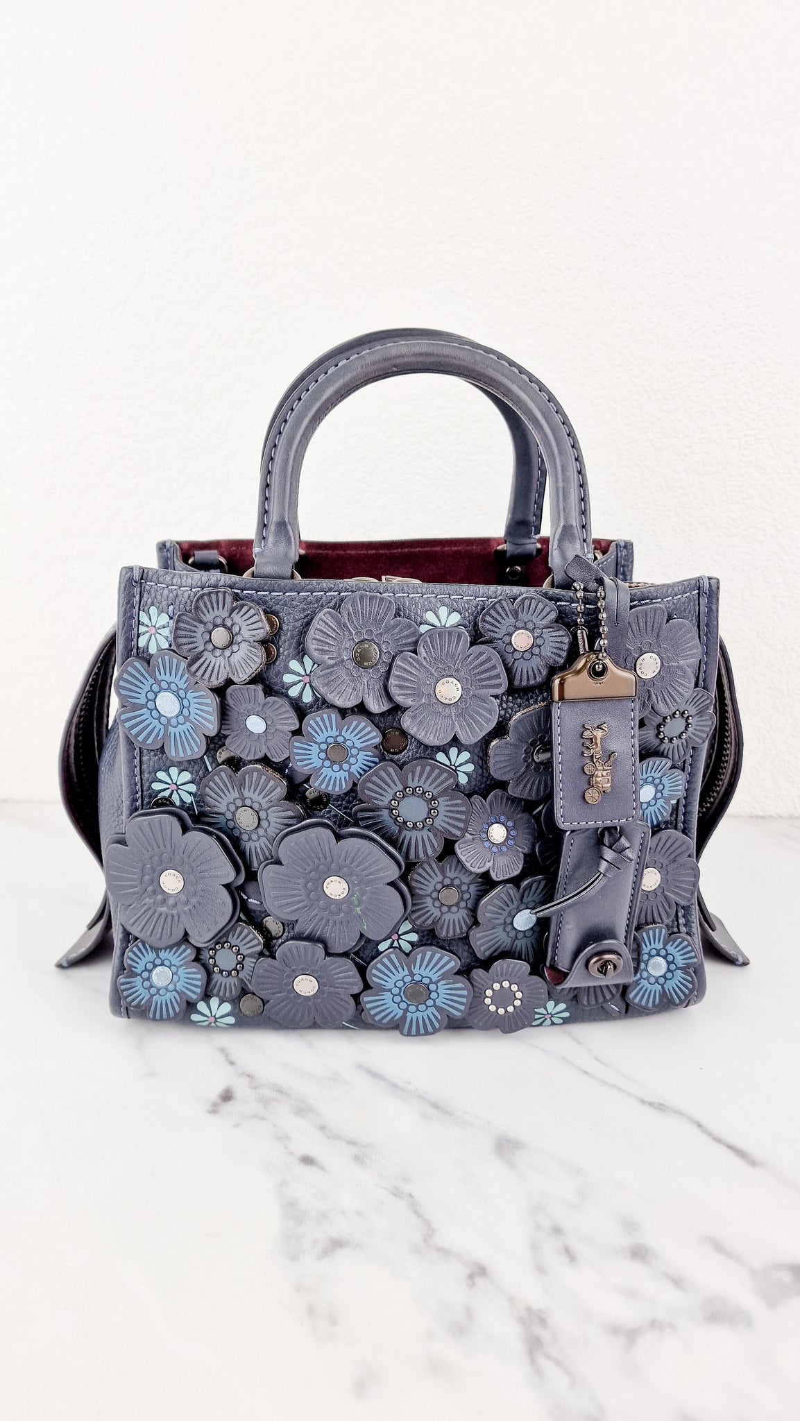 Coach 1941 Rogue 25 Tea Rose Appliqué in Midnight Navy Blue Leather & –  Essex Fashion House