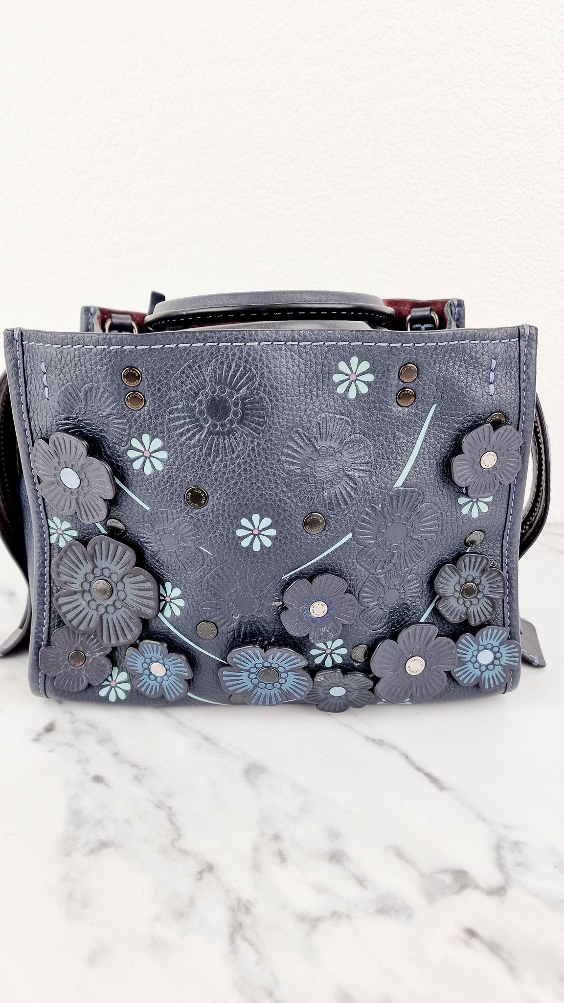 Coach 1941 Rogue 25 Tea Rose Appliqué in Midnight Navy Blue Leather & –  Essex Fashion House