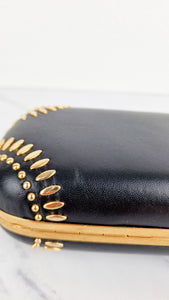 Alexander McQueen Skull Box Clutch in Black Nappa Leather With Gold Studs - 236715 000926