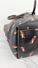 Load image into Gallery viewer, Coach Market Tote with Party Penguins in Black Leather - Shoulder Bag - Coach 25747
