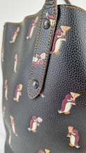 Load image into Gallery viewer, Coach Market Tote with Party Penguins in Black Leather - Shoulder Bag - Coach 25747
