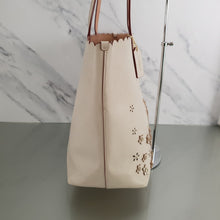 Load image into Gallery viewer, Coach F37651 City Tote Chalk Pink Floral Applique Scalloped Edge
