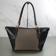 Load image into Gallery viewer, F57246 Coach ava tote jacquard colorblock
